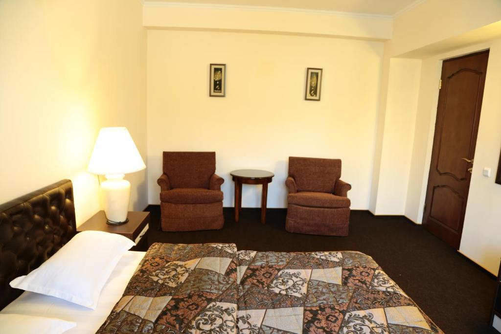 Salem On Samal Hotel Almaty Quarto foto